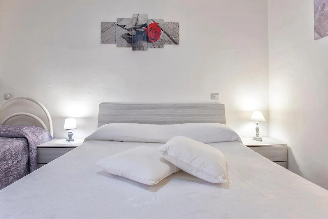 Jadianas Guest House アルゲーロ 2*,  イタリア