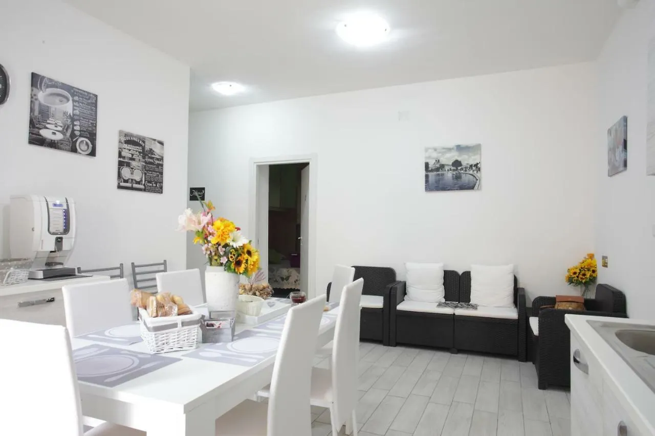 Jadianas Guest House アルゲーロ イタリア